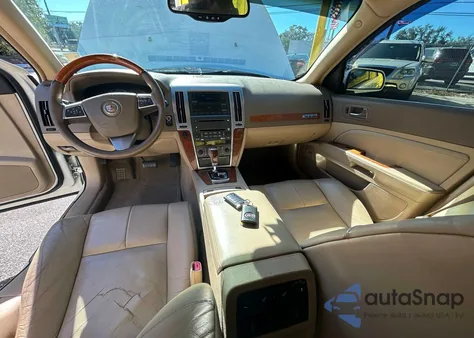 2011 Cadillac Sts Luxury z USA, uszkodzony, nr VIN 1G6DW6ED7B0128529